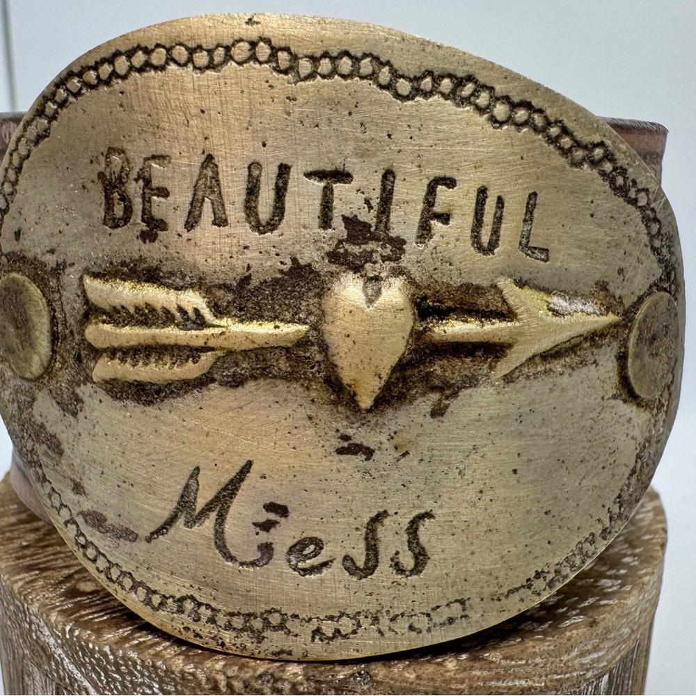A Rare Bird Brass and Leather Cuff - Picture 7 of 7